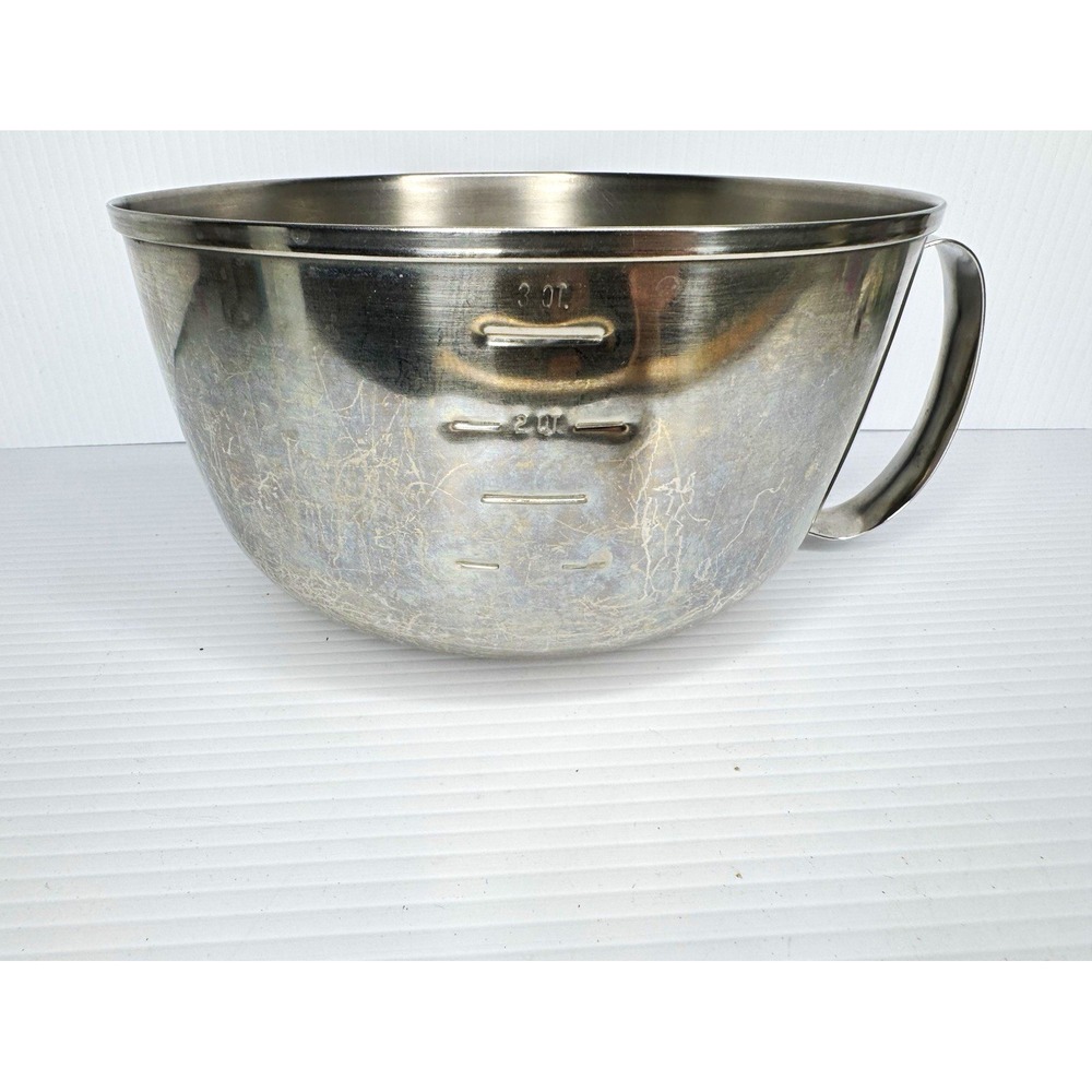 Vintage West Bend Grip N Whip 3 Qt Stainless Steel Mixing Bowl Handle USA